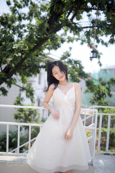 被室友C到崩溃怎么办知乎